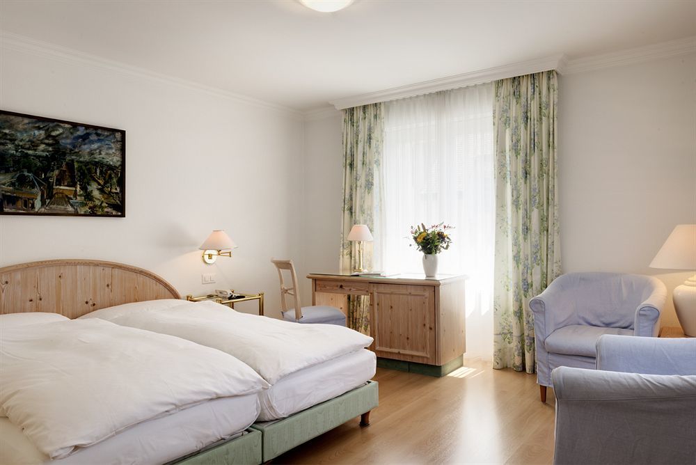 איינזידלן Kunsthotel Linde Garni מראה חיצוני תמונה