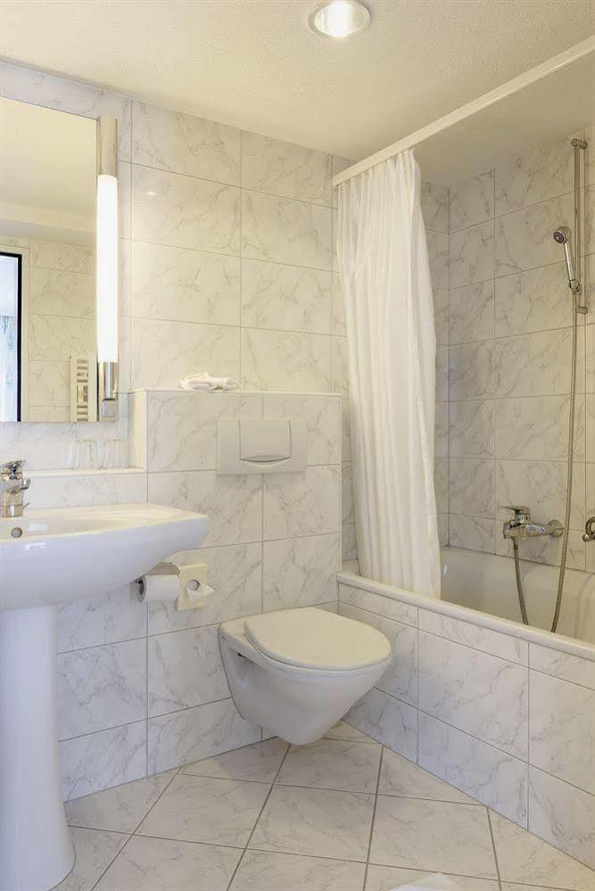 איינזידלן Kunsthotel Linde Garni מראה חיצוני תמונה